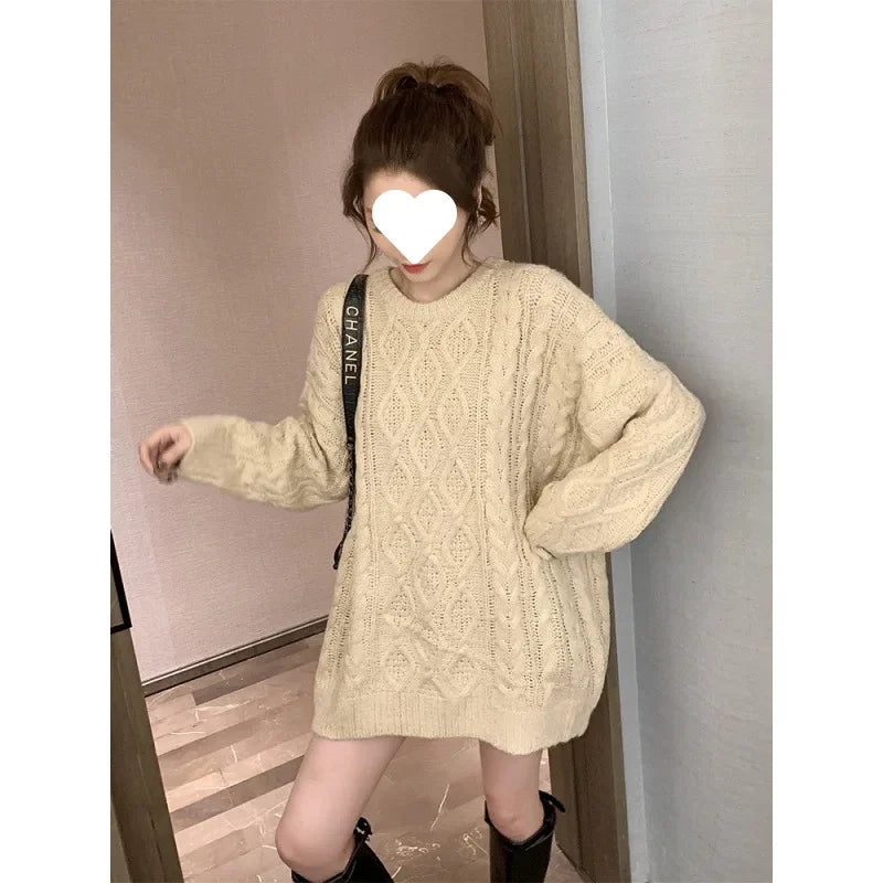 Loose plus Size Women's Knitwear Autumn New Style Medium Length Turtleneck Twisted Sweater Slimming Fashionable Big Size