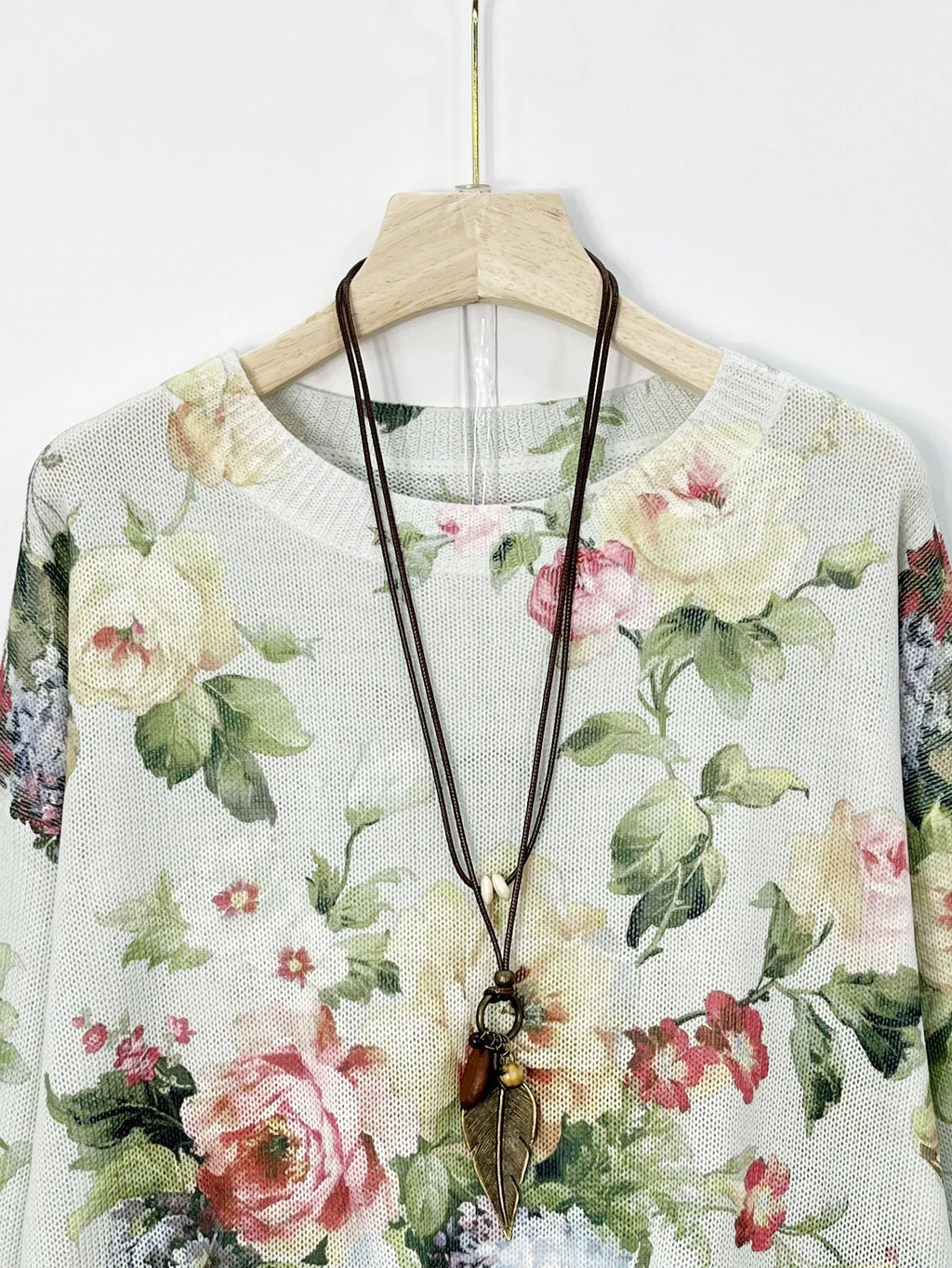 plus Size round Neck Floral Print Design Women's Sweater Comfortable Fit Knitwear for Ladies