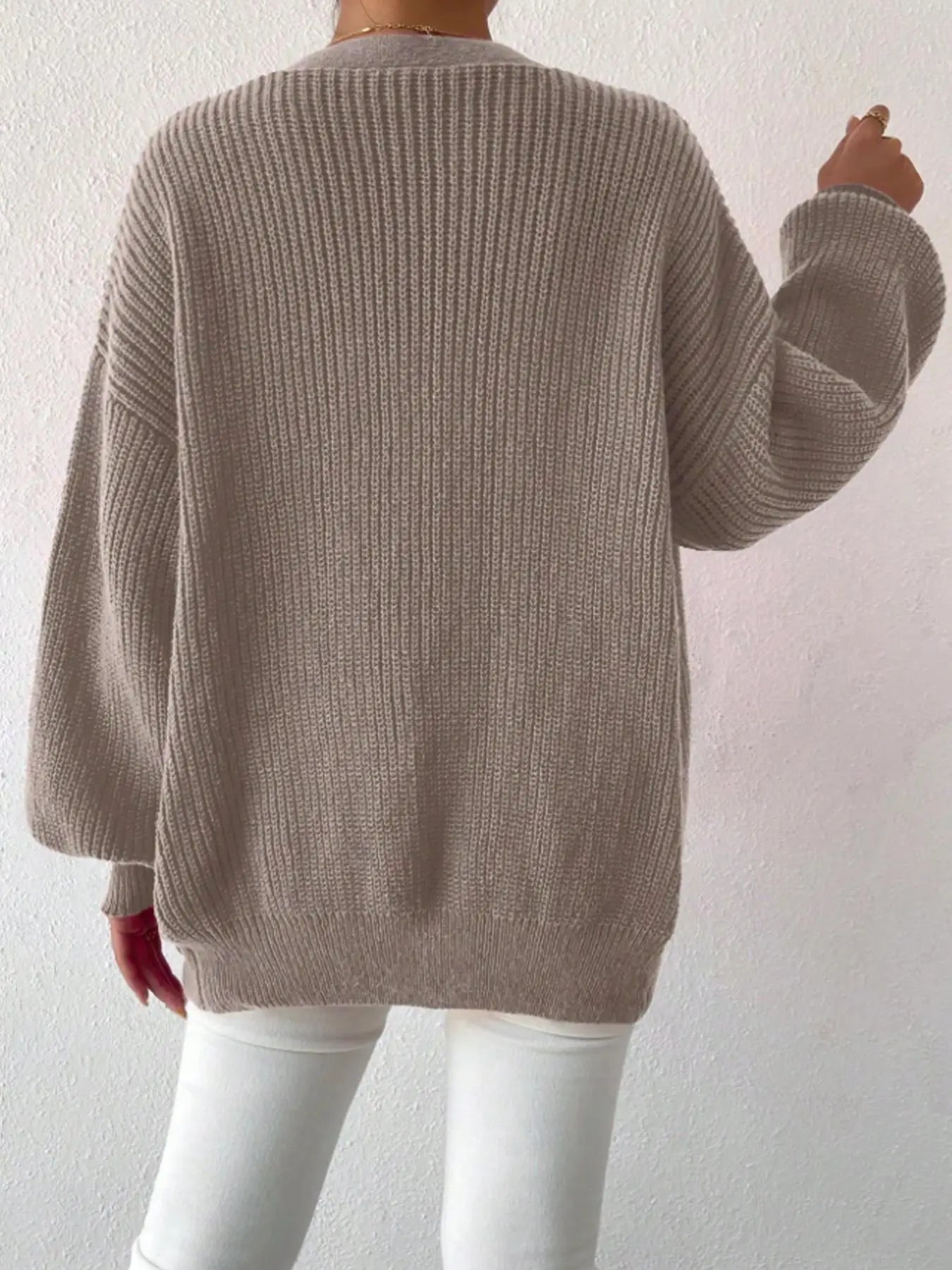 Plus Size Sweater for Women, Casual Loose-Fitting Knitwear, Fall & Winter Fashion, Comfortable and Stylish Pullover